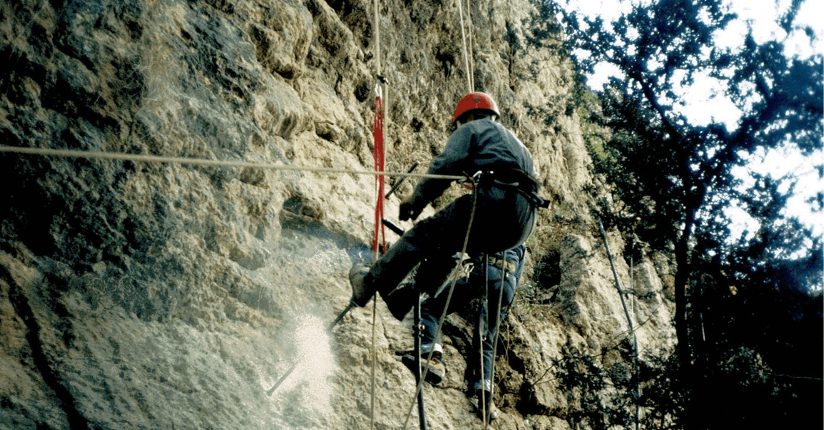 2000_Facchineri-et-fils_Mollans-sur-Ouvèze_Mise-en-securite_Falaise