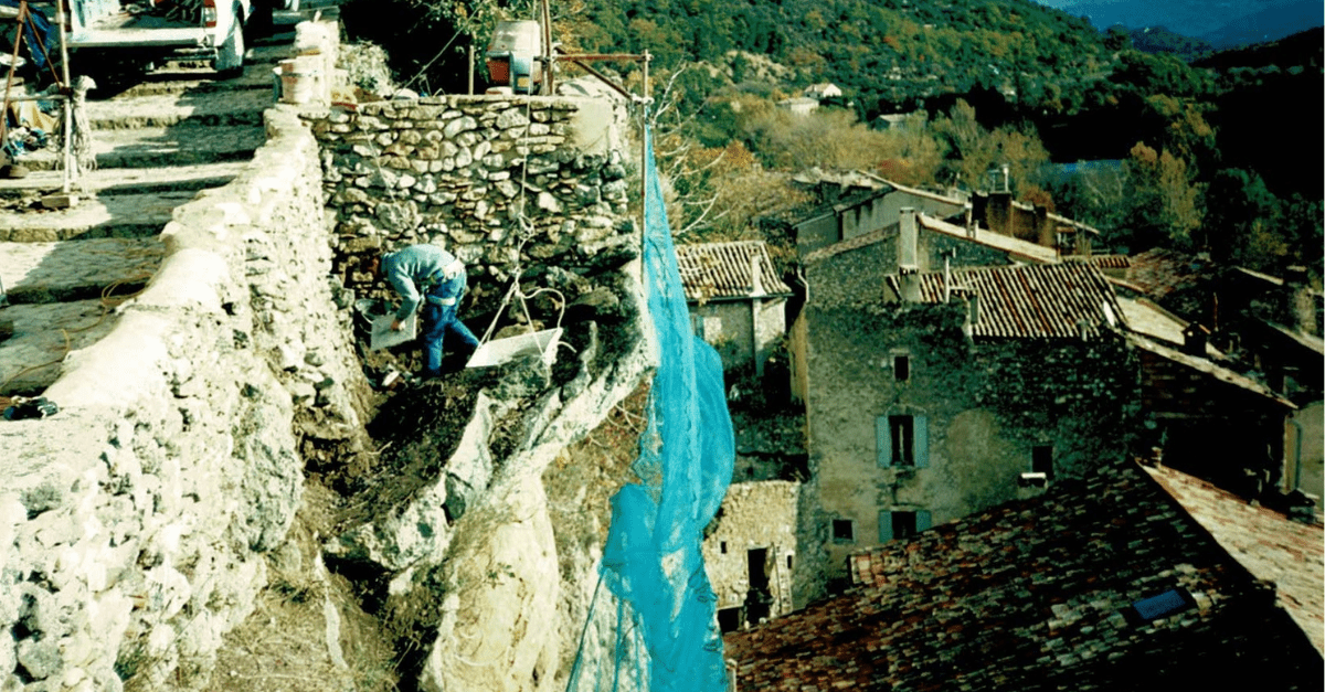 2000_Facchineri-et-fils_Mollans-sur-Ouvèze_Mise-en-securite_Falaise