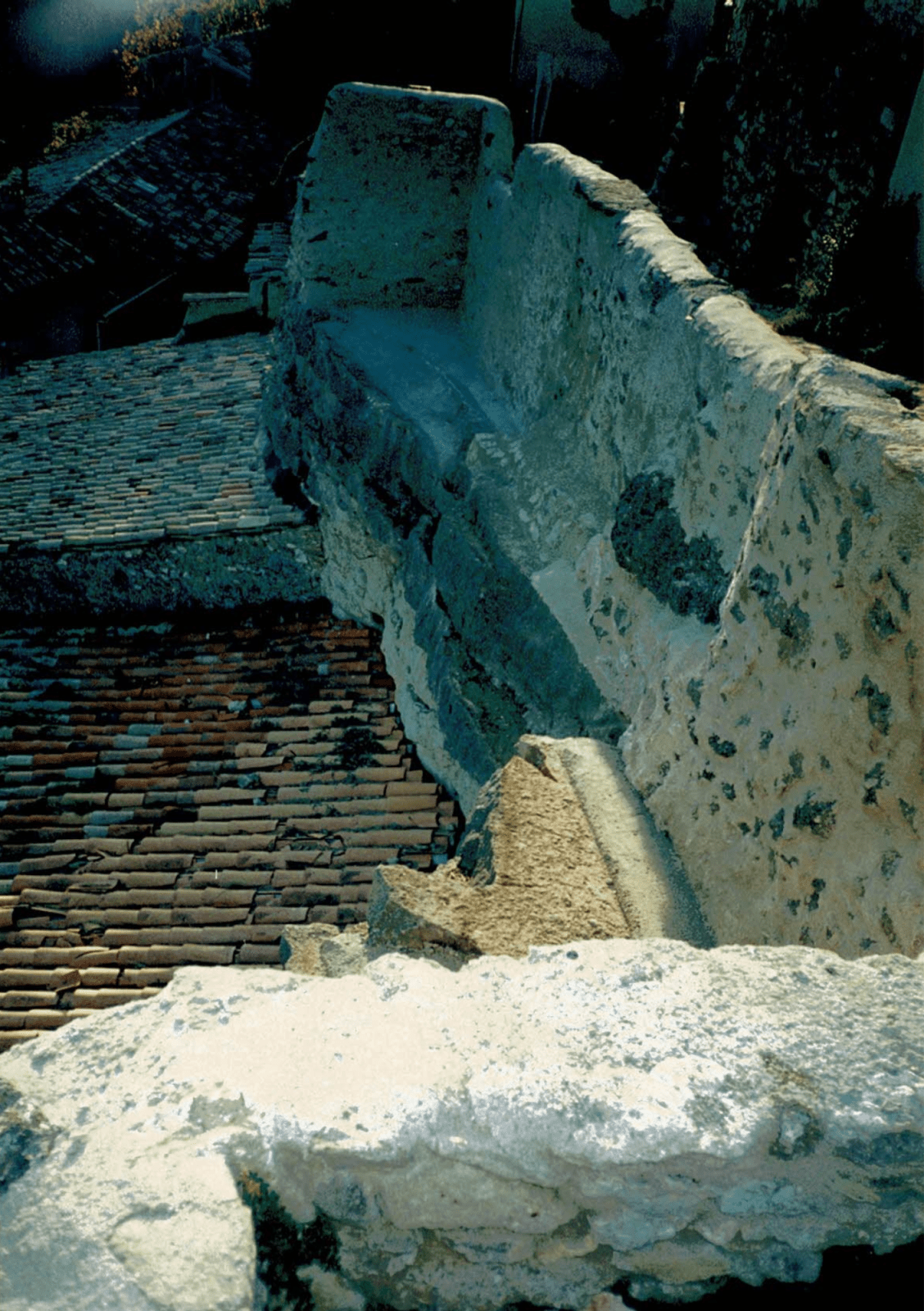 2000_Facchineri-et-fils_Mollans-sur-Ouvèze_Mise-en-securite_Falaise