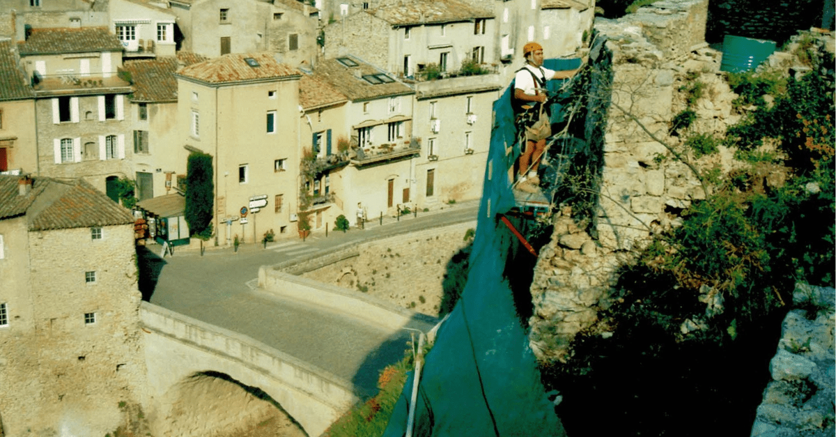 2012_Facchineri-et-fils_Vaison-la-Romaine_Rempart_Reconstitution