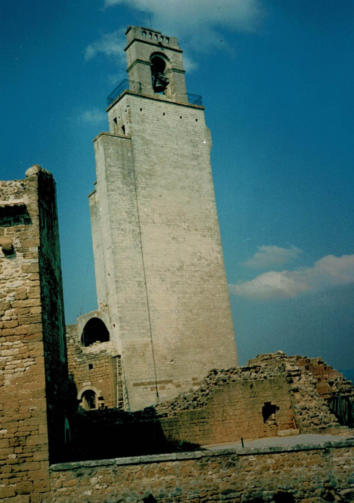 2002_Facchineri-et-fils_Chamaret_Tour_Renovation